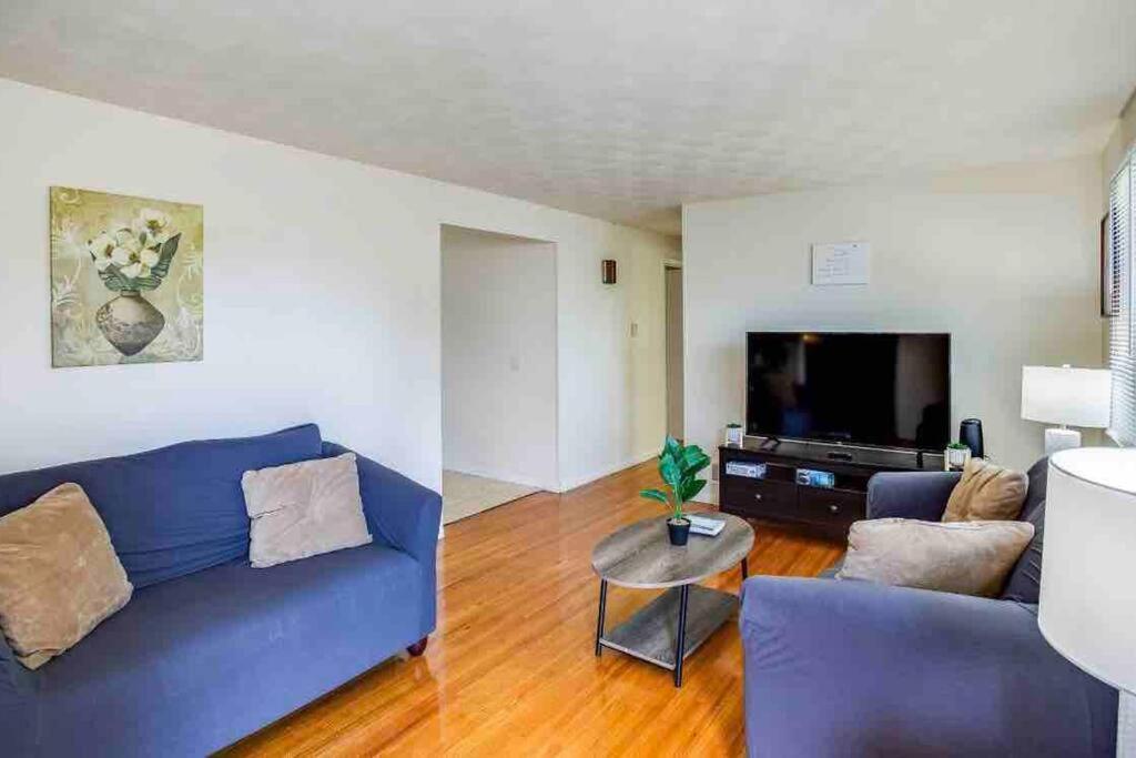 {Hot Tub In Ranch} Mins To Airport/Uofr/Strng/Dwtn Villa Rochester Exteriör bild